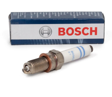 Свеча зажигания Y5KPP332 DOUBLE PLATINUM VAG 1.2-1.4 TSI 12- BOSCH 0 241 145 523
