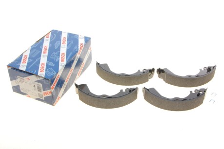 Колодки гальмивни (задни) Nissan Almera 95-00 (барабанни) (180x31) UA63 BOSCH 0 986 487 578