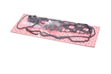 Комплект прокладок, головка блоку NISSAN 22 dCi YD22ETI -09.2005 ELRING 372.540