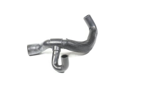 Изогнутый патрубок системы охлаждения Gates 3782