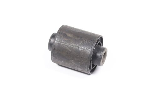 Сайлентблок заднього важеля Hyundai/Kia/Mobis 552153R000