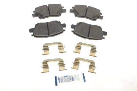 Колодки гальмівні (передні) Opel Ampera-E 17-19/Chevrolet Bolt/Volt/Cruze 15- (+датчик) (opt-om) ICER 182311