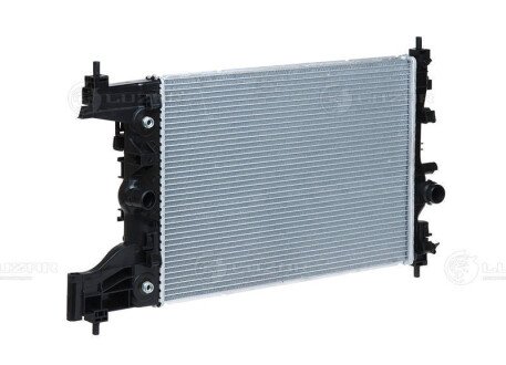 Радіатор охолодження Cruze 1.6/1.8 (09-)/Astra J (10-) 1.4i/1.6i/1.8i АКПП (580*398*16) (LRc 05152) LUZAR LRc05152
