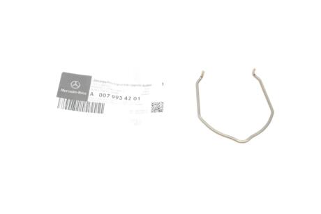 Фіксатор патрубка інтеркулера MB E-class (W210/211) 2.2CDI OM646 03- MERCEDES (opt-om) MERCEDES-BENZ 0079934201
