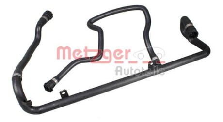 Патрубок системи охолодження гумовий з фітингами BMW -ua METZGER 4010291
