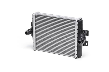 Радіатор охолоджування NISSENS 606296