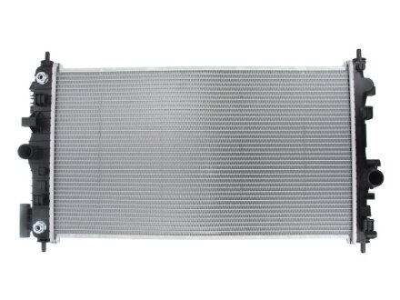 Радіатор охолодження NISSENS 630717
