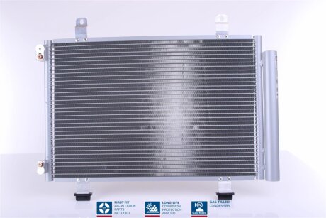 Конденсер кондиционера NISSENS 940079