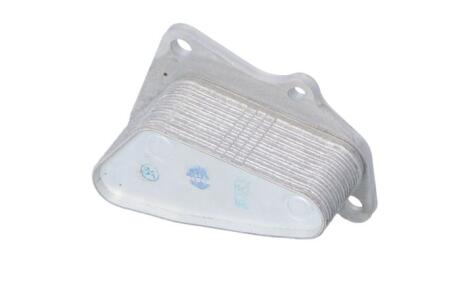 Радіатор масляний NRF 31823