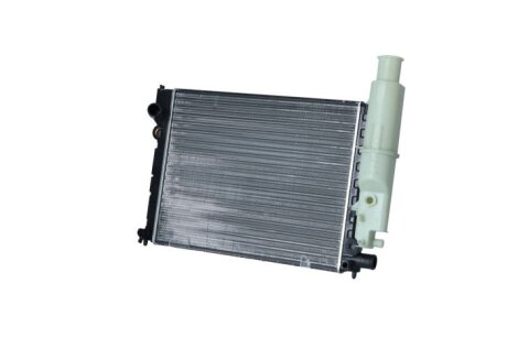 Радіатор охолодження Peugeot 405 -92 (opt-om) NRF 58776