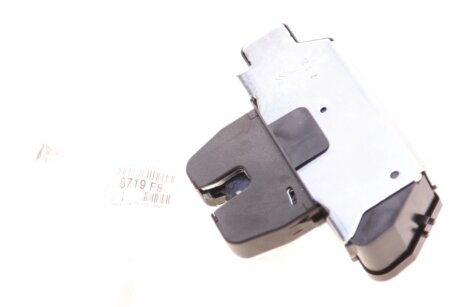 Замок багажника автомобіля 8301200090 ЗАМОК БАГАЖНИКА -ua Peugeot/Citroen 8719.F8