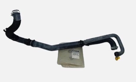 Патрубок радиатора Master III (10-) RENAULT 215011766R