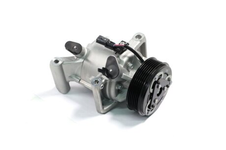 Компрессор кондиционера RENAULT 926005154R