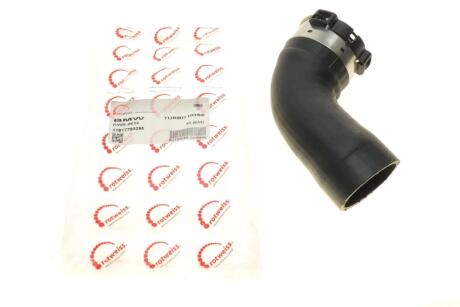 Патрубок интеркулера BMW X5 (E53) 01-06 M57 D30 (opt-om) ROTWEISS RWS2632