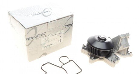 Помпа води BMW 1/3/5/X1/X3 2.0d 07-15 AUTOMOTIVE UA63 TRUCKTEC 08.19.200