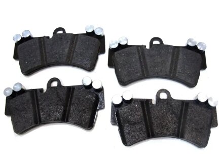 Колодки тормозные дисковые передние AUDI Q7 06-15. VW TOUAREG 02-10. PORSCHE CAYENNE 02-10 ZIMMERMANN 23693.165.9